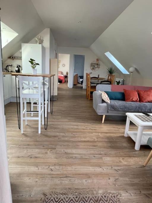 Appartement Cosy Sous Les Toits Lion-sur-Mer Exterior foto